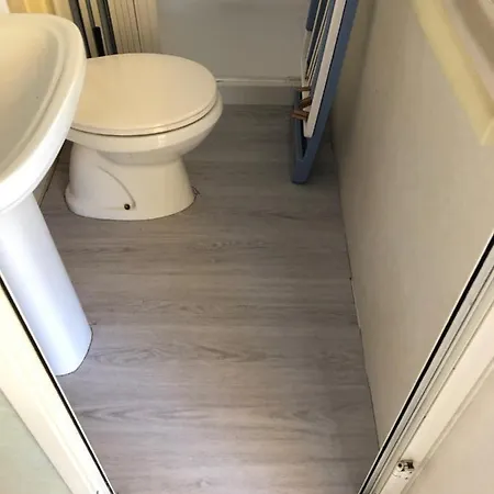 Mobilehome/Stacaravan مكان تخييم فياريجيو